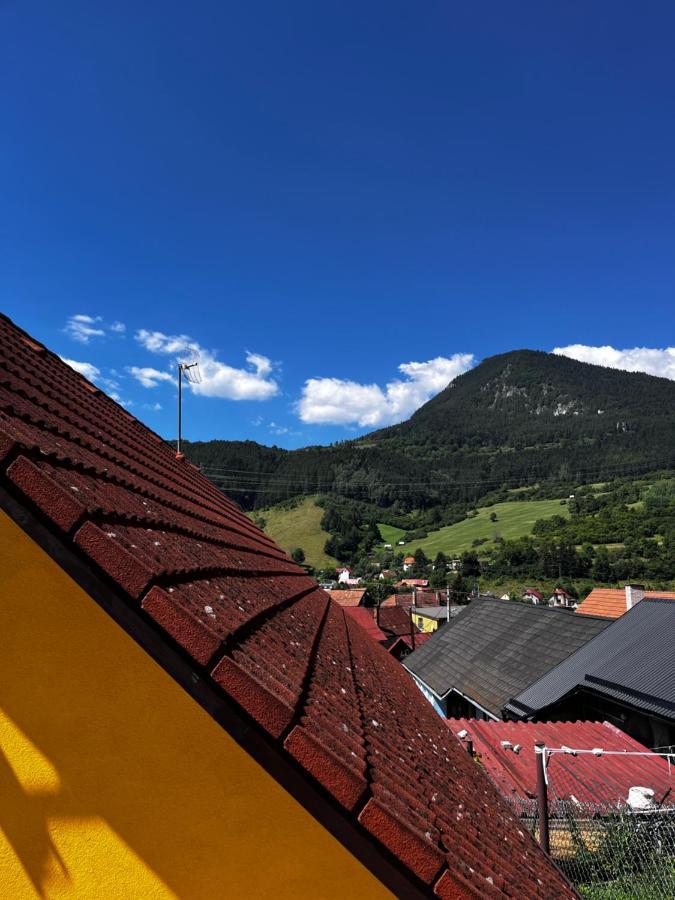 Dovolenkovy Dom Leilighet Ruzomberok Eksteriør bilde